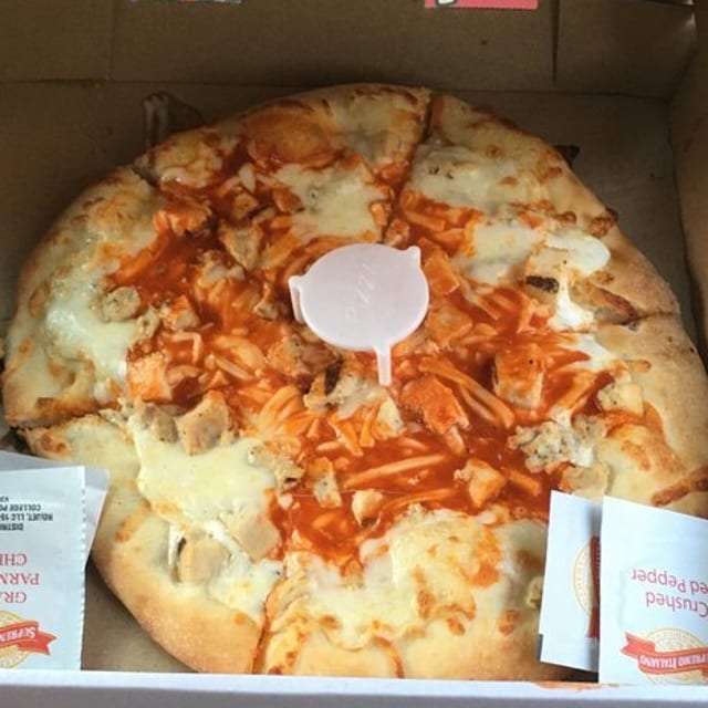Buffalo Bird Pizza.